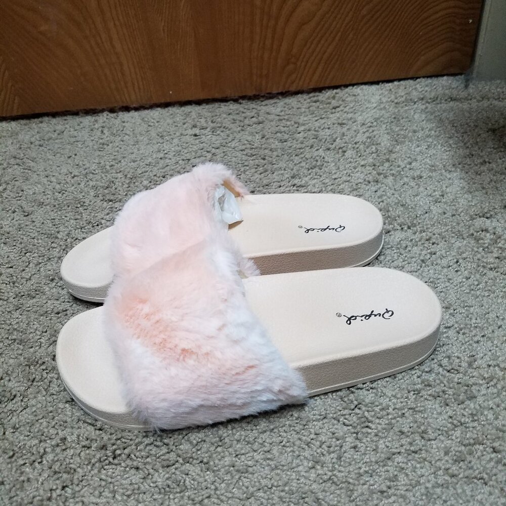 Tie-Dye Slide-Ons